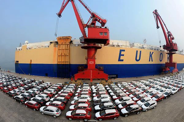 Car Roro wysyła Chiny
